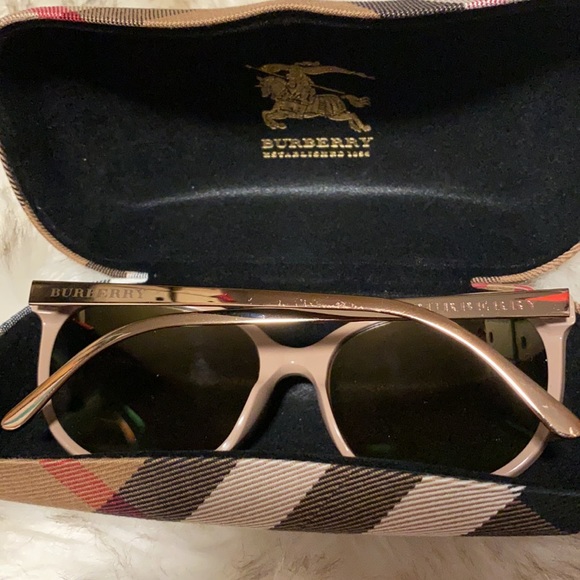 Burberry Shades